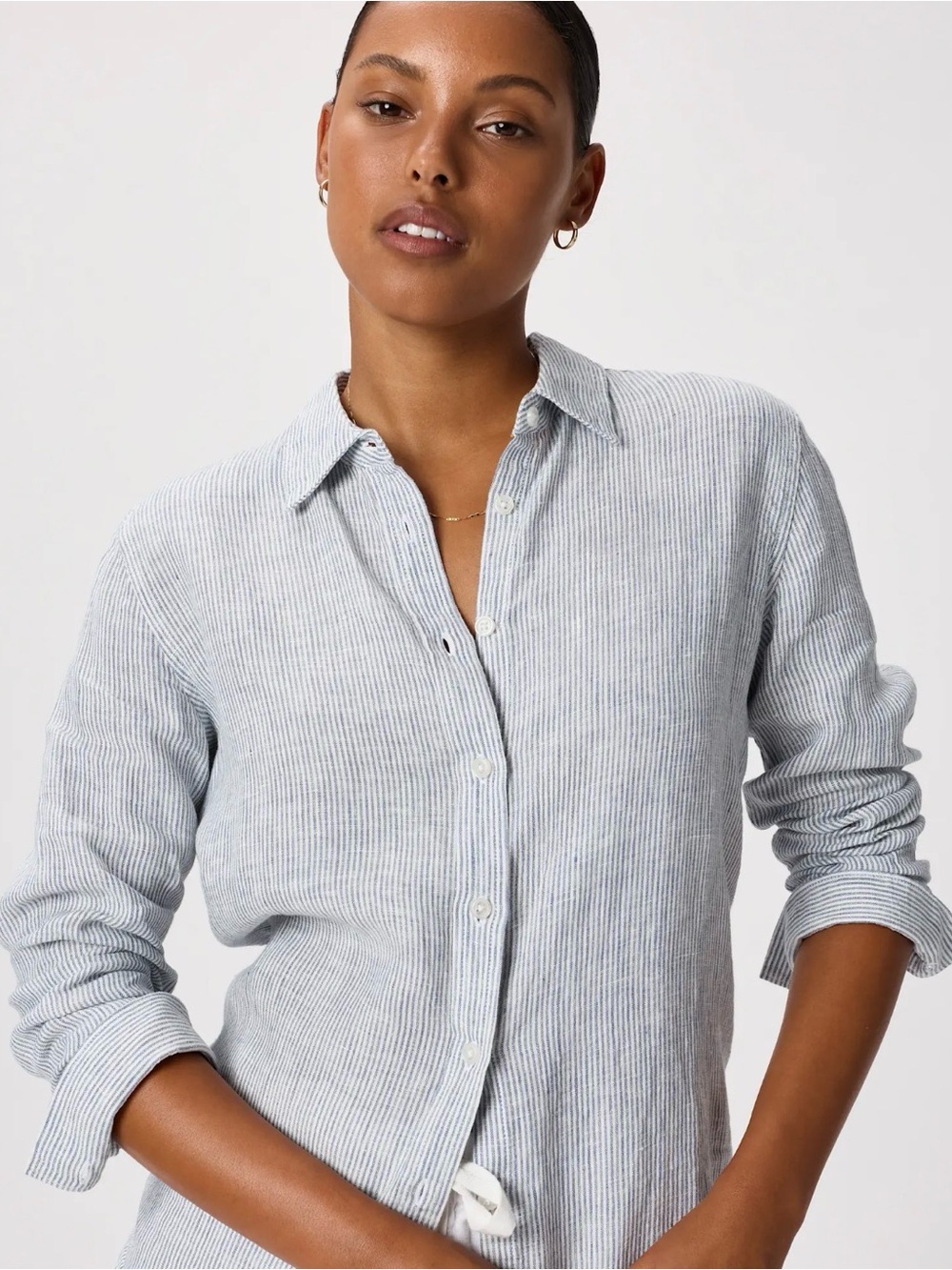 Quince Linen Light Blue White Pinstriped Button-Down Shirt - Medium
